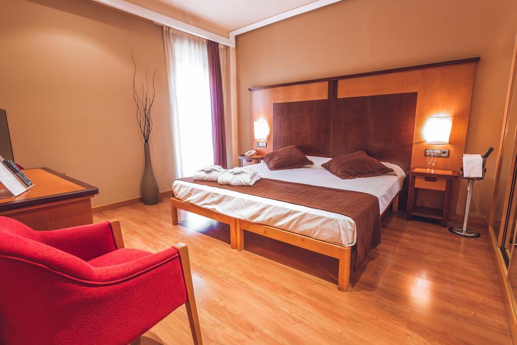 Hotel Bardo Recoletos Coco 4*